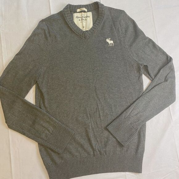 Abercrombie & Fitch Other - Abercrombie and Fitch men’s Medium grey muscle sweater vintage Y2K wool moose